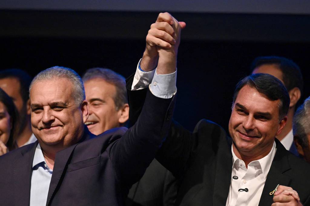 Bahia publica mensagem política contra vice de Flávio Bolsonaro; clube se manifesta