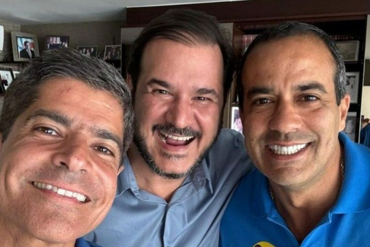 Bruno Reis reage a escândalo de Rueda com ex de Jair Renan Bolsonaro