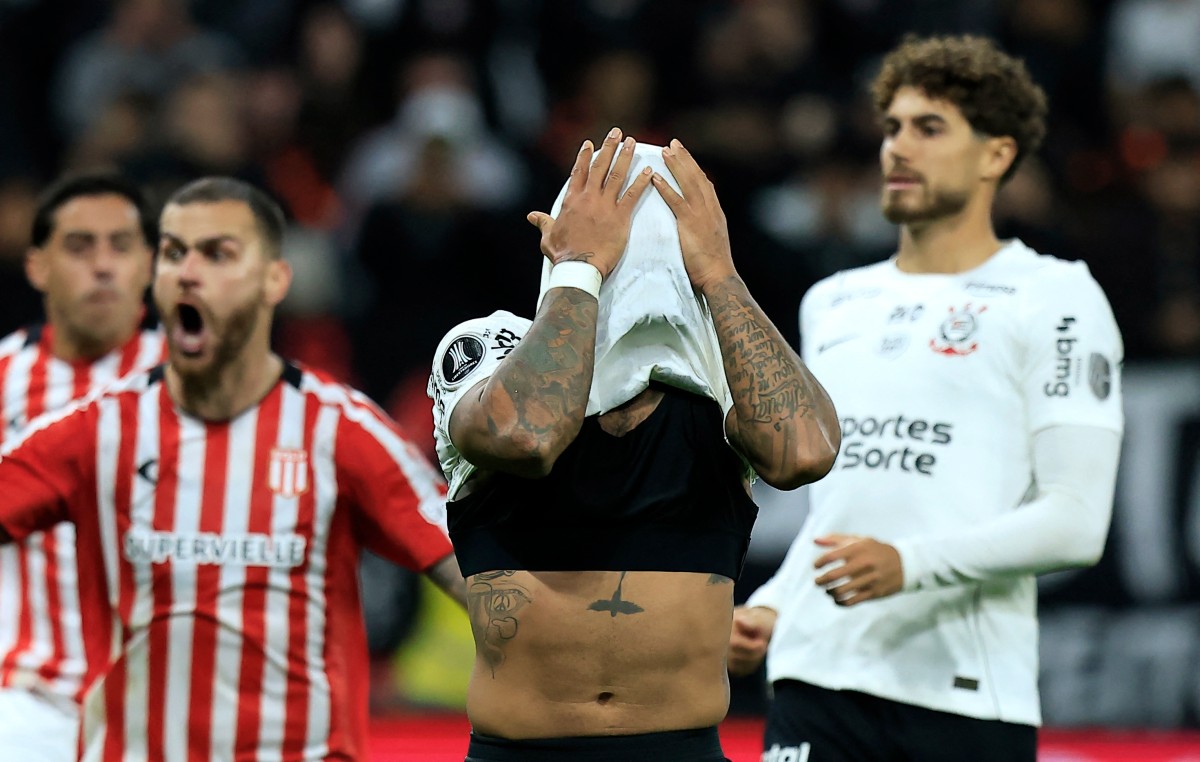 Corinthians perde pilares do elenco para confronto contra o Vitória