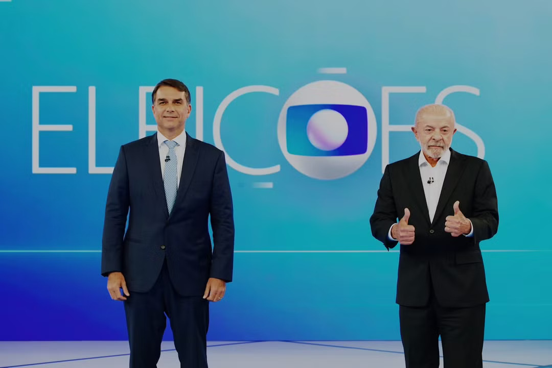 Debate da Globo: Lula cita VLT de Salvador como grande obra do Brasil