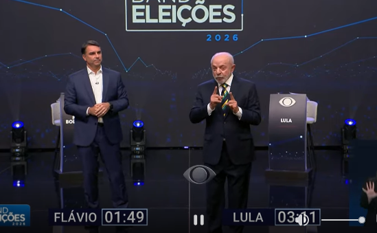 Debate na Band: Flávio e Lula trocam ataques em meio ao debate presidencial