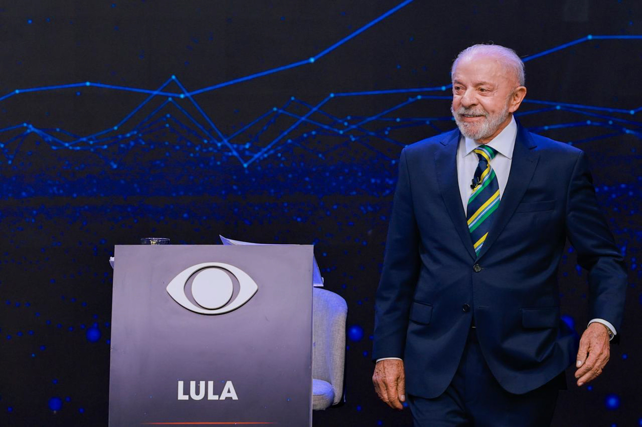 Debate na Band: Lula rebate Flávio sobre "saidinhas" e cita contradição com indulto a Bolsonaro