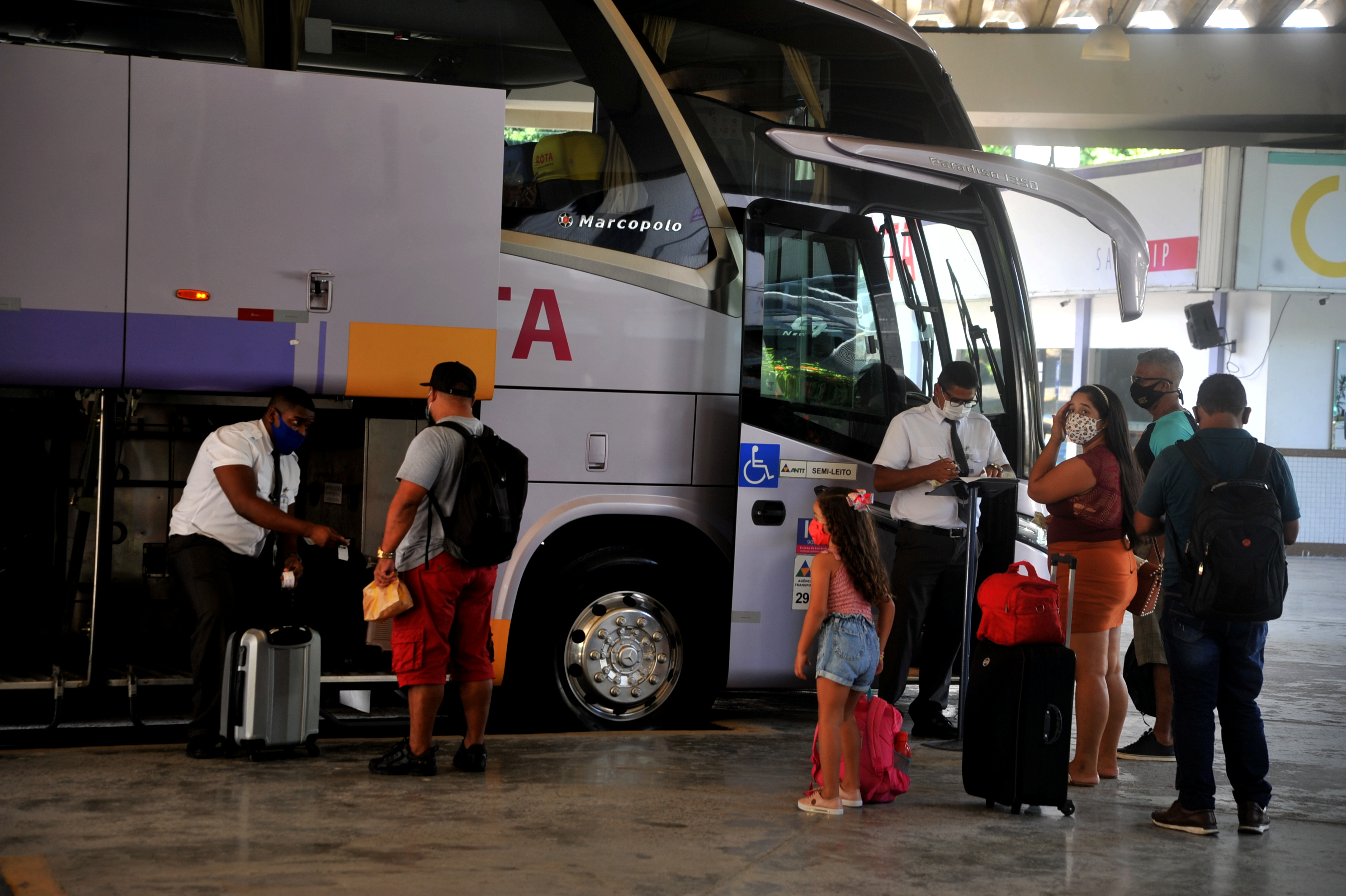 Eleitores da Bahia terão gratuidade em viagens intermunicipais no 2º turno