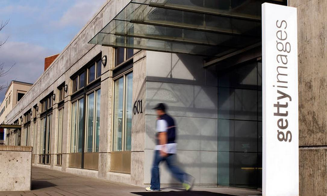 Gigante do banco de dados anuncia quebra após prejuízo bilionário