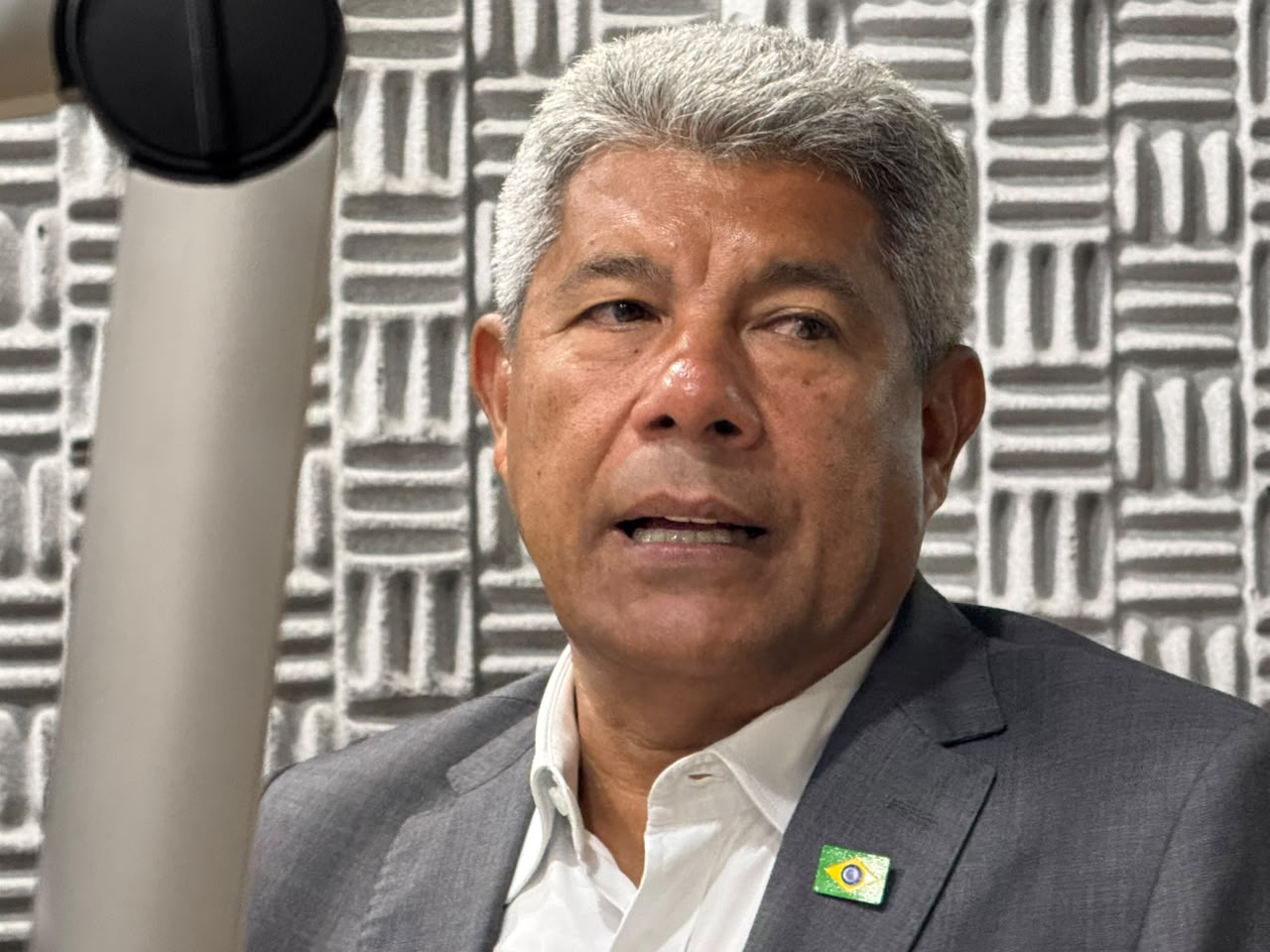Governador faz aceno à oposição na Bahia: "Não posso castigar o povo"