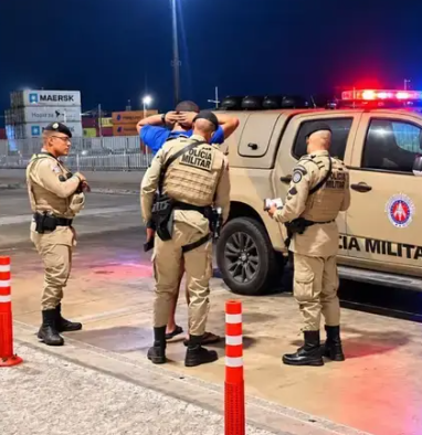 Homem com 22 passagens criminais é preso ao tentar sair de Salvador
