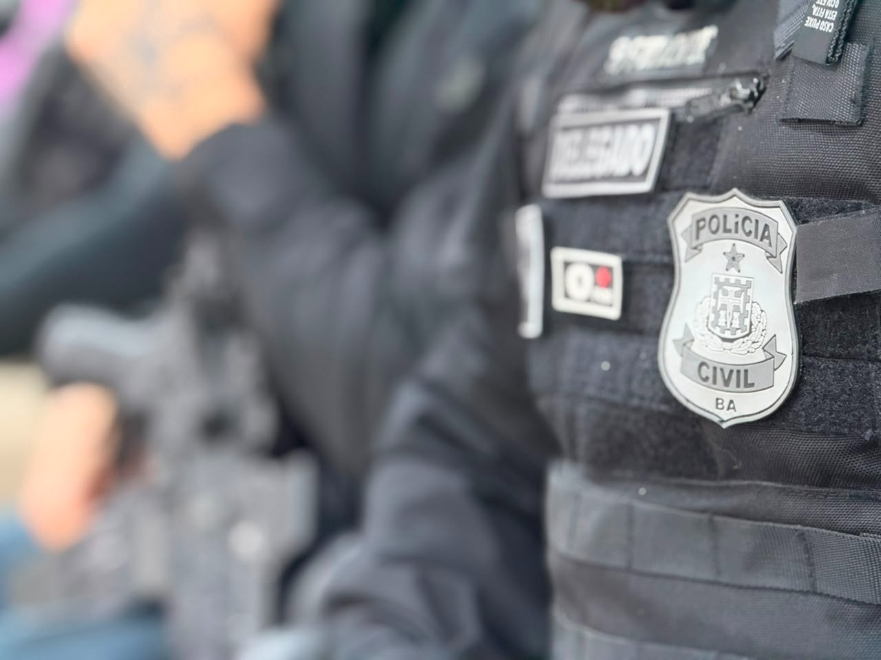 Homem é preso suspeito de jogar ácido contra ex-companheira na Bahia