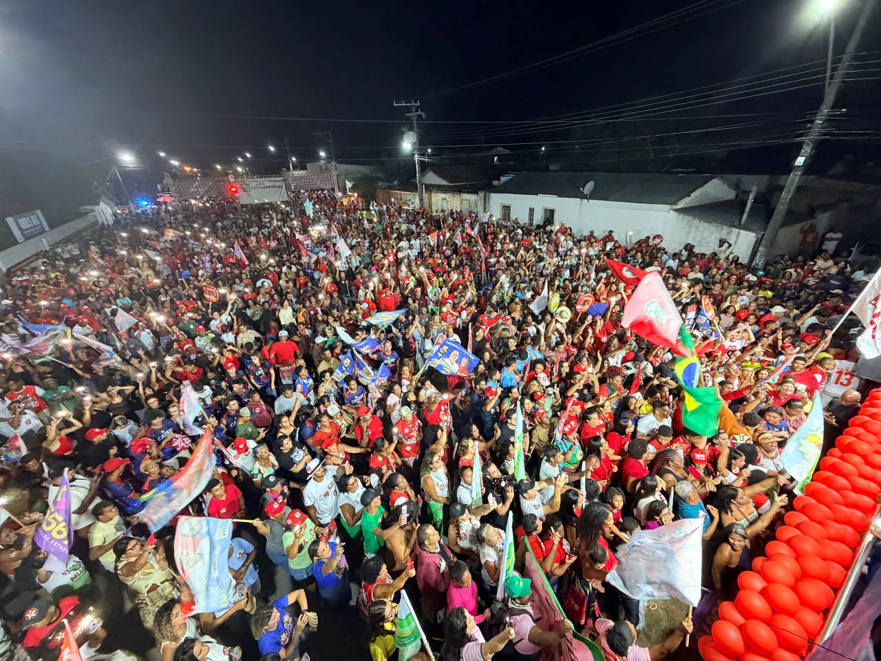 Jerônimo reúne cerca de 10 mil pessoas em ato político no extremo sul