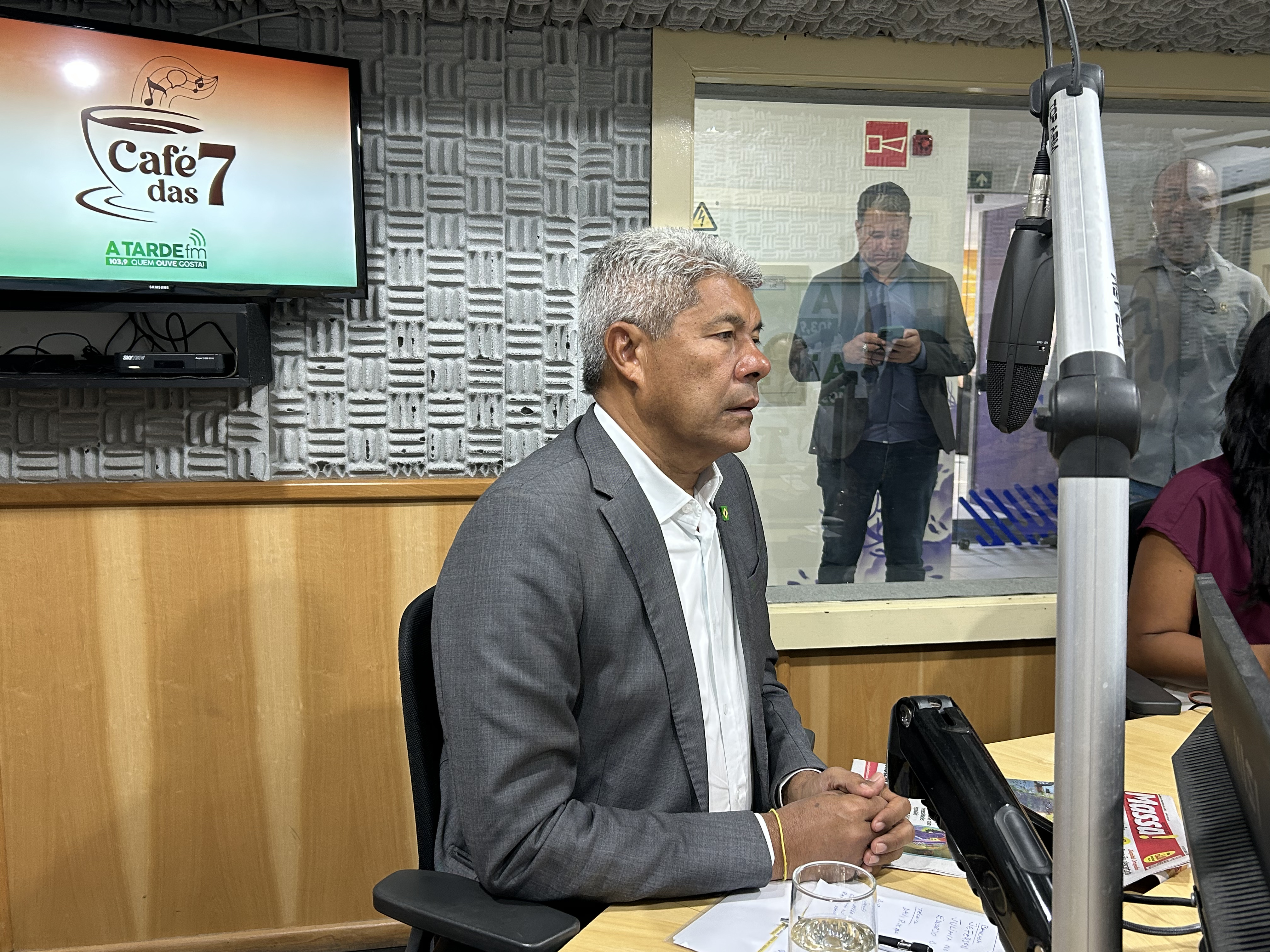 Jerônimo Rodrigues critica bolsonarismo e arremata: "O Brasil é um só"