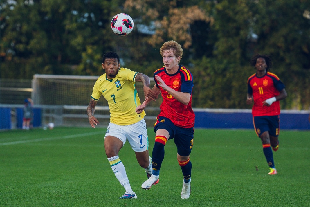 Joia do Bahia marca em derrota do Brasil Sub-17 para a Espanha