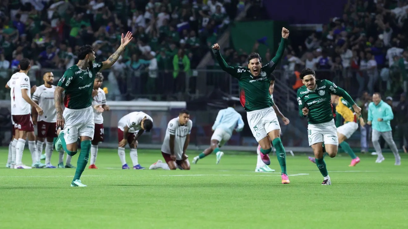 Palmeiras supera Fluminense nos pênaltis e volta à final da Liberta