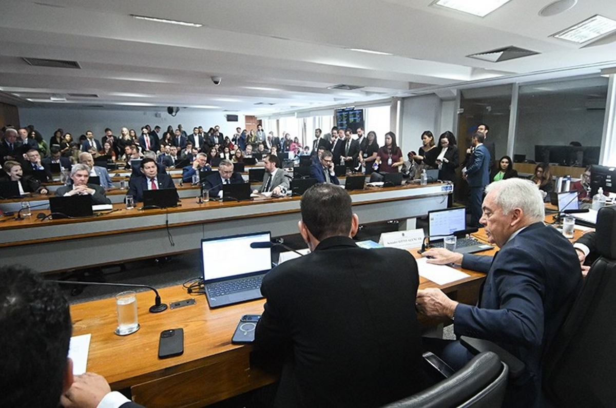 Senado deve analisar PEC da Segurança Pública nesta quarta-feira