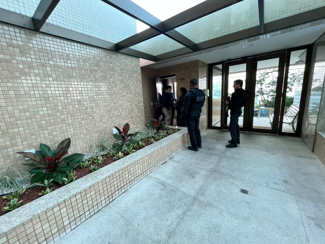 Tráfico de drogas de alto padrão: os 11 supostos traficantes da elite baiana
