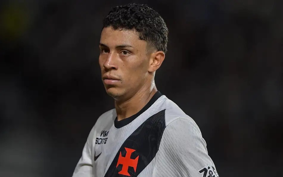 Johan Rojas se recupera e fica à disposição do Vasco