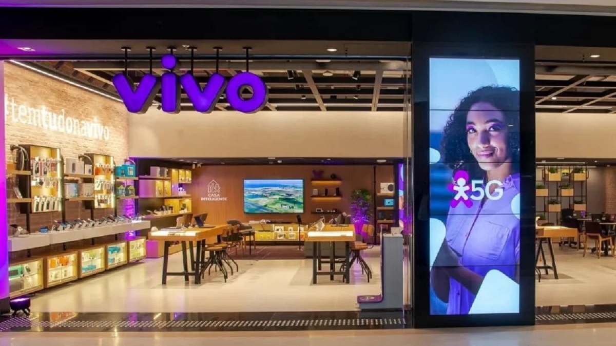 Vivo é condenada após funcionária grávida ser obrigada a vomitar no lixo