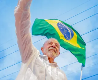 Lula faz 81 anos dois dias após vencer eleição presidencial