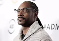 Mulher acusa Snoop Dogg de agressão sexual e chantagem