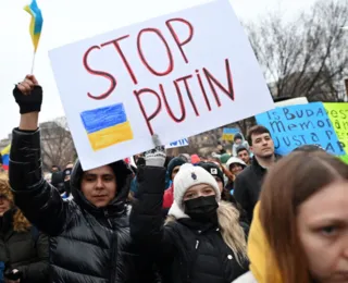 Ucrânia, um país há décadas entre Rússia e Ocidente