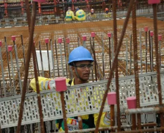 Brasil tem quase 7 mil obras paradas, aponta levantamento