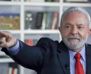 Equipe de Lula exclui a palavra "revogação" de reforma trabalhista