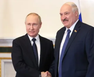 Putin diz que vai enviar mísseis a Belarus em reação à Otan