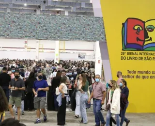 Filas marcam retorno da Bienal Internacional do Livro a São Paulo