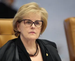Rosa envia notícia-crime contra Bolsonaro por incitação à violência