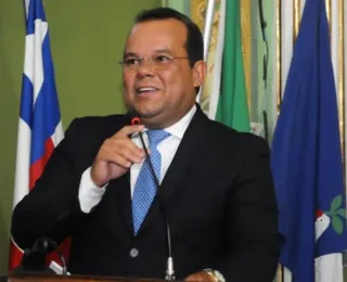 Geraldo Júnior detona educação municipal: "Baixo número de matrículas"
