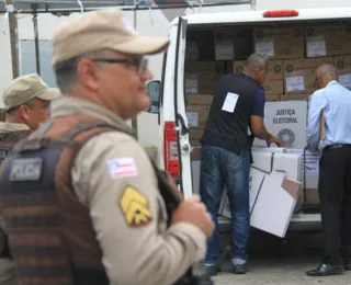 PM escolta 5 mil urnas para 19 zonas eleitorais de Salvador e RMS