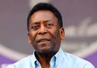 Pelé é internado com inchaço generalizado e insuficiência cardíaca