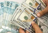 Dólar fecha estável a R$ 5,20, em dia de visita de Lula à Argentina