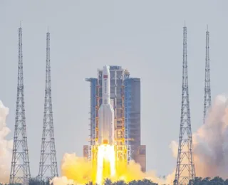 Espanha fecha espaço aéreo por queda de destroços de foguete