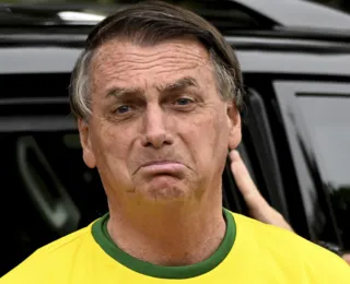 “Chega a beirar a covardia”, diz aliado sobre silêncio de Bolsonaro