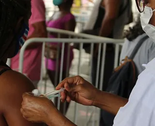 Confira esquema de vacinação contra Covid-19 em Salvador na quarta