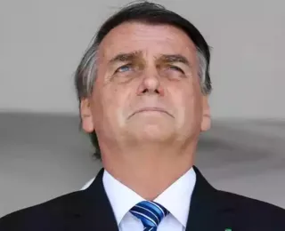 TSE decide se mantém minuta golpista em ação contra Bolsonaro