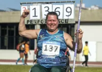 Beth Gomes quebra recorde mundial paralímpico no lançamento de dardo