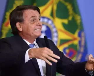 Bolsonaro nega que episódio envolvendo joias foi ilegal