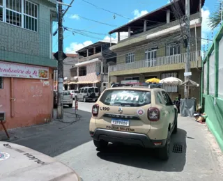 PM reforça patrulhamento em bairros à procura de traficantes