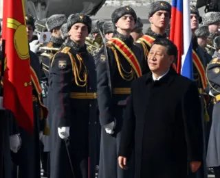 Presidente chinês vai encontrar Putin para debater situação na Ucrânia