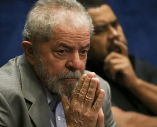 Deputado do PL protocola pedido de impeachment contra Lula