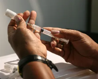 Sesab reúne prefeitos de 43 municípios para incentivar vacinação