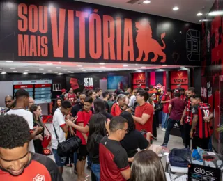 Presidente do Vitória anuncia prorrogação de 'feirão' da associação