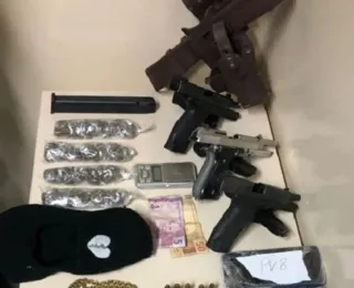 Material que seria arremessado em presídio é apreendido pela PM