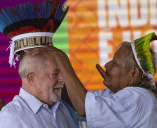 Lula assina demarcação de seis terras indígenas
