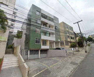 Homem mata esposa dentro de apartamento na Vila Laura