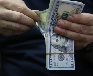 Dólar fecha estável após dia de leve alta do Ibovespa