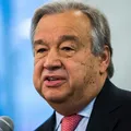 Chefe da ONU condena ataque 'assustador' contra escola em Uganda imagem