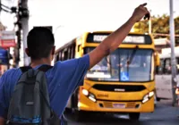 A TARDE Play traz reportagem sobre dilema do passe livre em Salvador