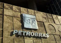 Ações da Petrobras sobem após mudança na política de dividendos