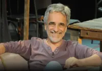 Aderbal Freire-Filho é velado em teatro criado por Marieta Severo
